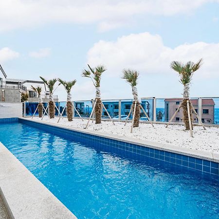 Ddosi Aewol Pool Villa Jeju Eksteriør billede