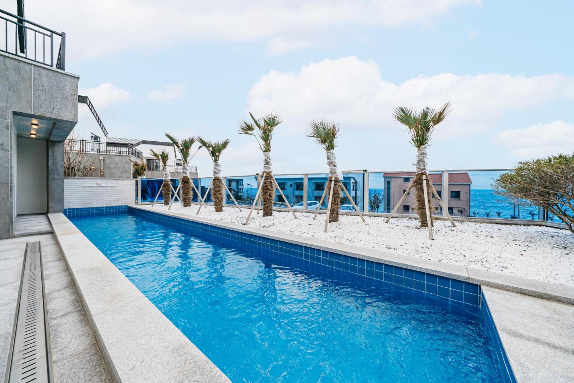 Ddosi Aewol Pool Villa Jeju Eksteriør billede