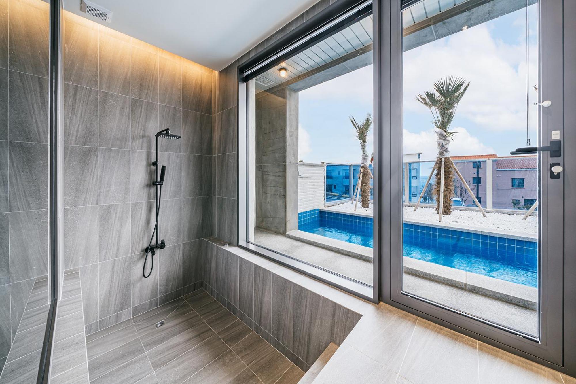 Ddosi Aewol Pool Villa Jeju Eksteriør billede