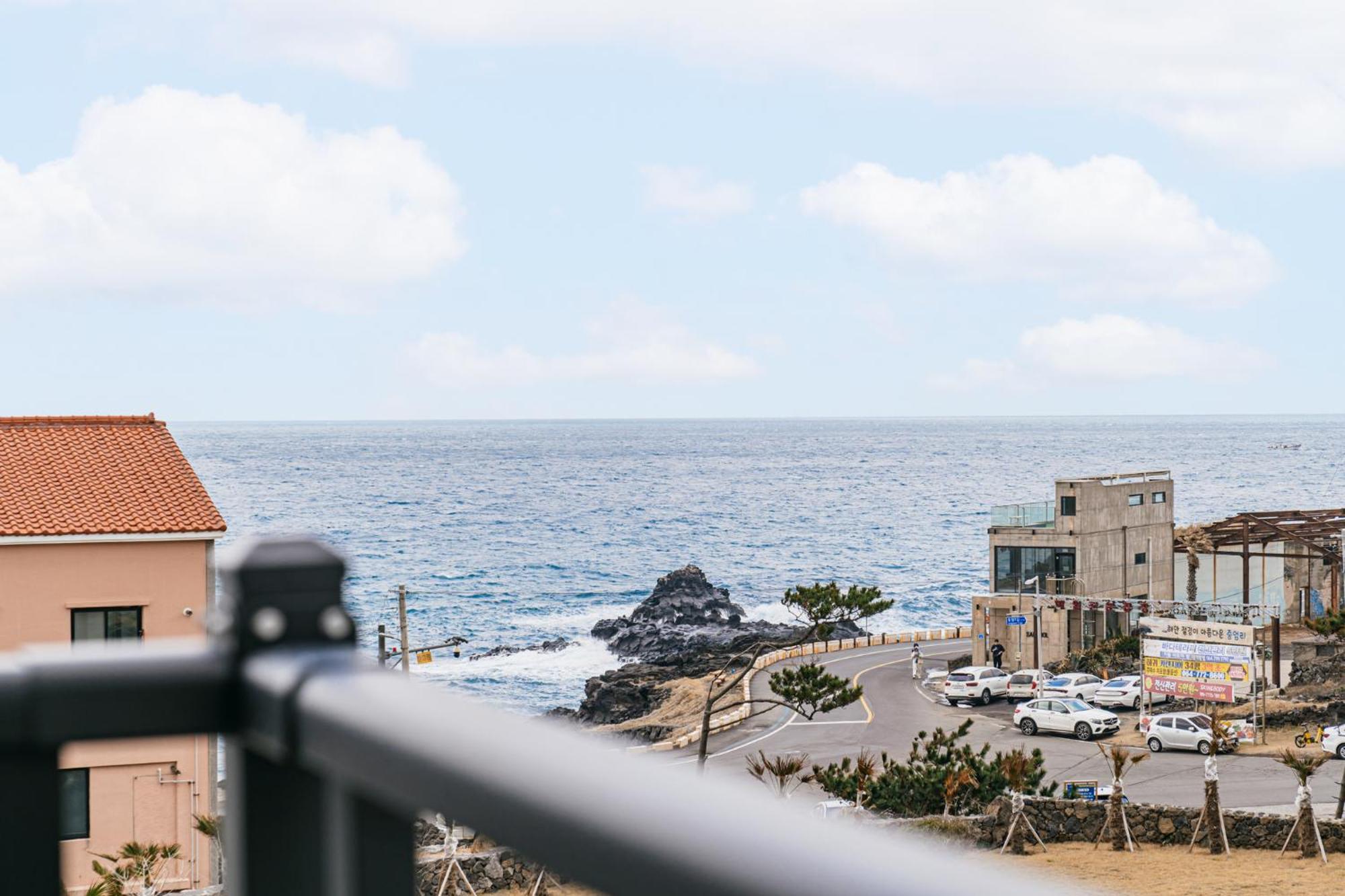 Ddosi Aewol Pool Villa Jeju Eksteriør billede