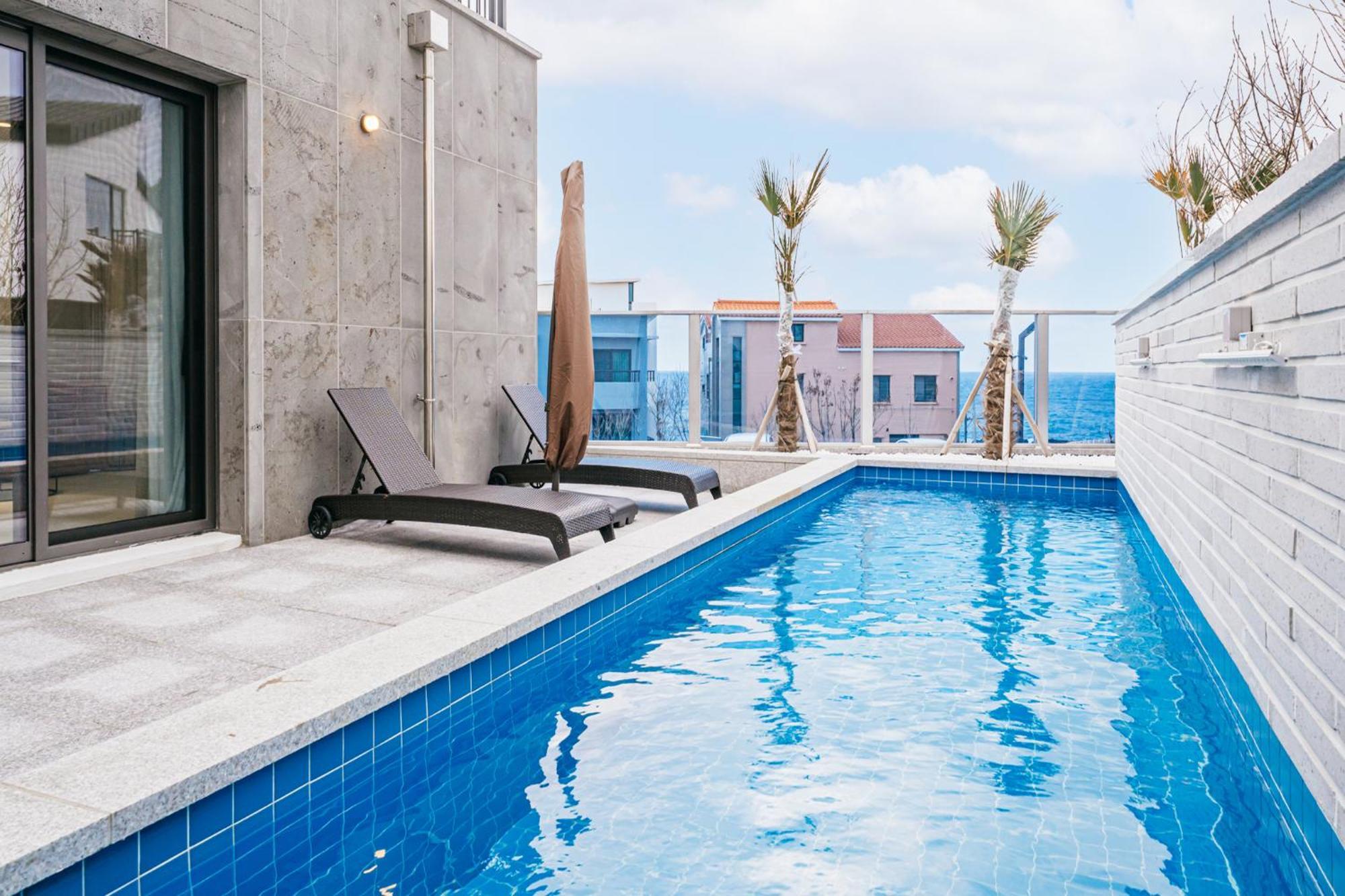 Ddosi Aewol Pool Villa Jeju Eksteriør billede