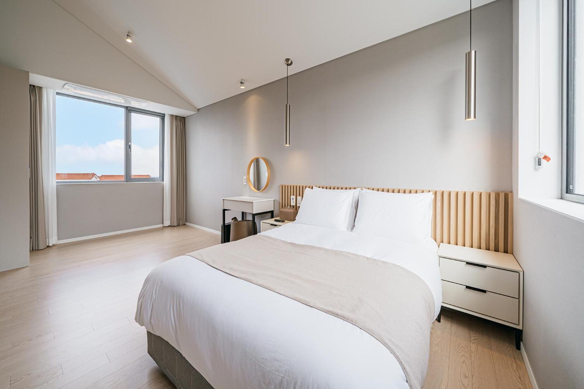 Ddosi Aewol Pool Villa Jeju Eksteriør billede